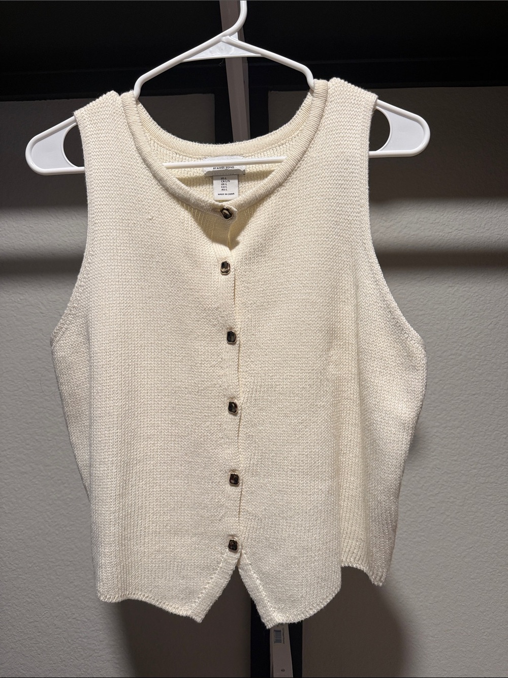 Sweater vest top